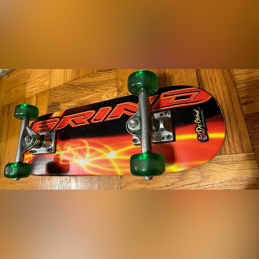 EUC Dr. Grind skate board 21”X 6”